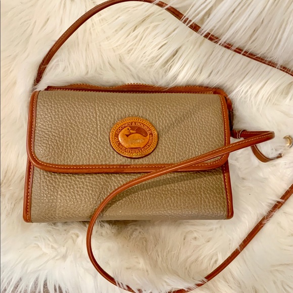 Vintage Dooney & Bourke - Picture 1 of 7